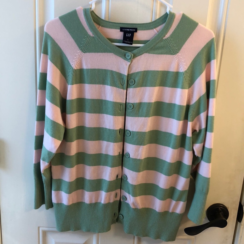 Gap long sleeve button down cardigan.  Pink and green and perfect for Spring!